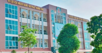 Sở GD&ĐT Hà Nội đang xem xét xử lý vi phạm của Hiệu trưởng Trường THPT Phan Huy Chú - Quốc Oai