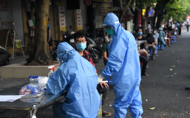 Bệnh viện Hữu nghị Việt Đức bị phạt 14 triệu đồng