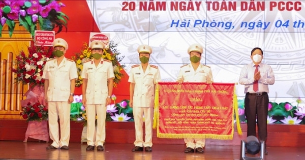 dau an 60 nam tren tran tuyen phong chong giac lua