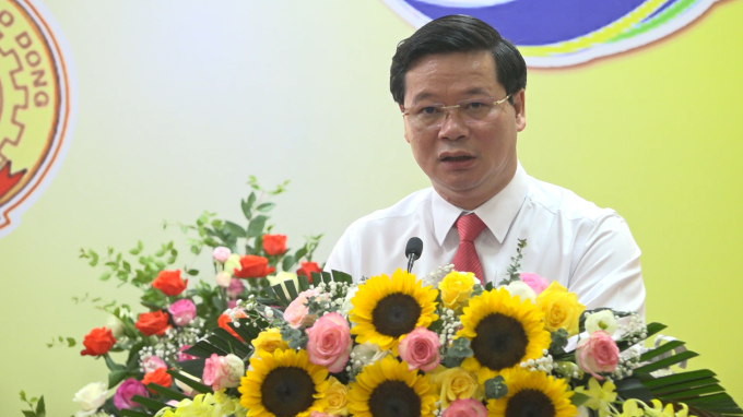Đồng chí Nguyễn Việt Dũng, Phó Bí thư huyện Uỷ, Chủ tịch UBND huyện Hạ Hoà.