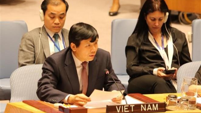 Việt Nam kêu gọi tất cả các bên liên quan tuân thủ luật pháp quốc tế ở Biển Đông
