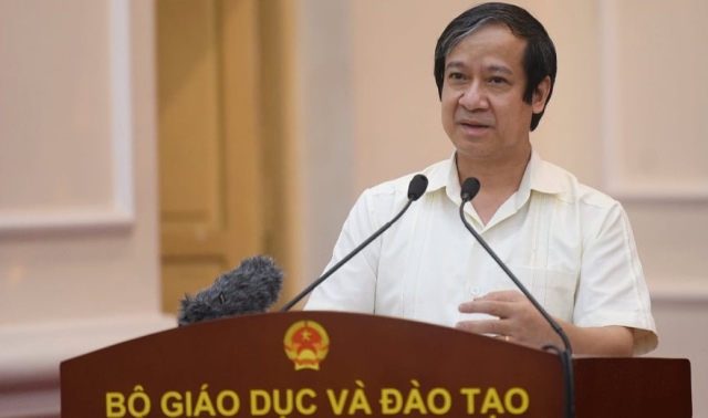 Bộ trưởng Nguyễn Kim Sơn: Đề nghị Hà Nội xem xét cho học sinh vùng ngoại thành đi học