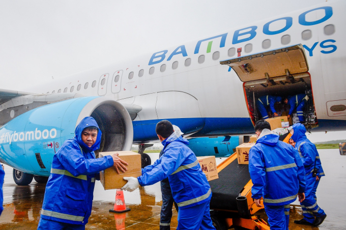 Bamboo Airways vận chuyển hơn 10 nghìn người dân về các tỉnh an toàn tuyệt đối cùng hàng trăm tấn trang thiết bị vật tư y tế phục vụ chống dịch trong thời gian qua