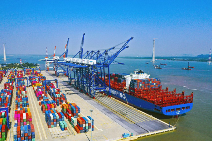 Hải Phòng phấn đấu trở thành TP có trình độ phát triển cao về dịch vụ cảng biển trong nhóm các TP hàng đầu Châu Á và thế giới vào năm 2045.