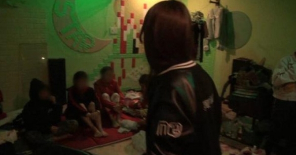 Hà Nội: Điều tra vụ việc 2 nữ nhân viên quán bia bị nhốt, đánh phải bỏ trốn trong đêm