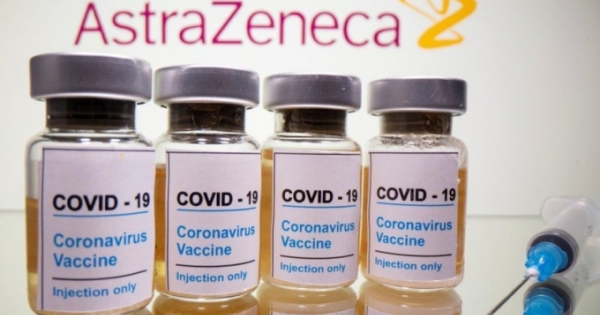 Hơn 2,1 triệu liều vaccine AstraZeneca về Việt Nam