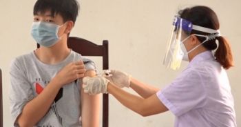 Bình Phước: Khẩn trương hoàn thành tiêm vắc-xin COVID-19 trước ngày 25/10