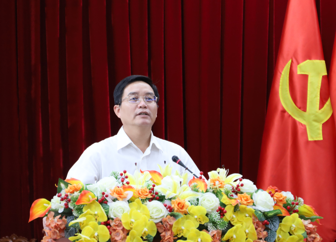 Nguyễn Đình Trung - Ủy viên Trung ương Đảng, Bí thư Tỉnh ủy phát biểu tại hội nghị