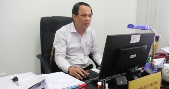 Ông Nguyễn Duy Trường, Ban Dân tộc tỉnh Cà Mau sáng tạo trong tuyên truyền vận động đồng bào thiểu số