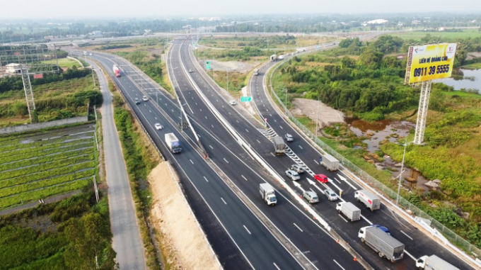 Cao tốc TP.HCM - Trung Lương - Mỹ Thuận là một trong 2 tuyến cao tốc đã được đầu tư, đưa vào khai thác tại khu vực Đông Nam Bộ.