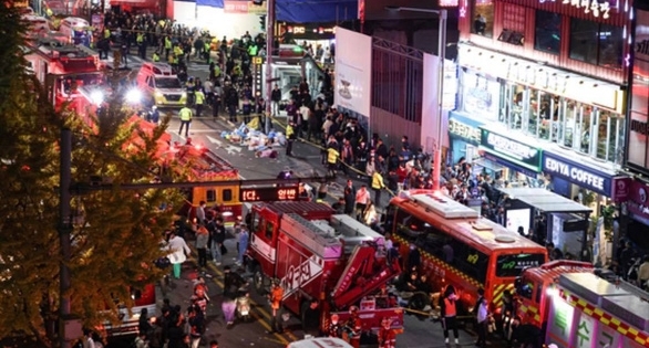 Thảm họa giẫm đạp trong lễ hội Halloween ở Hàn Quốc, con số thương vong lên đến hàng trăm người