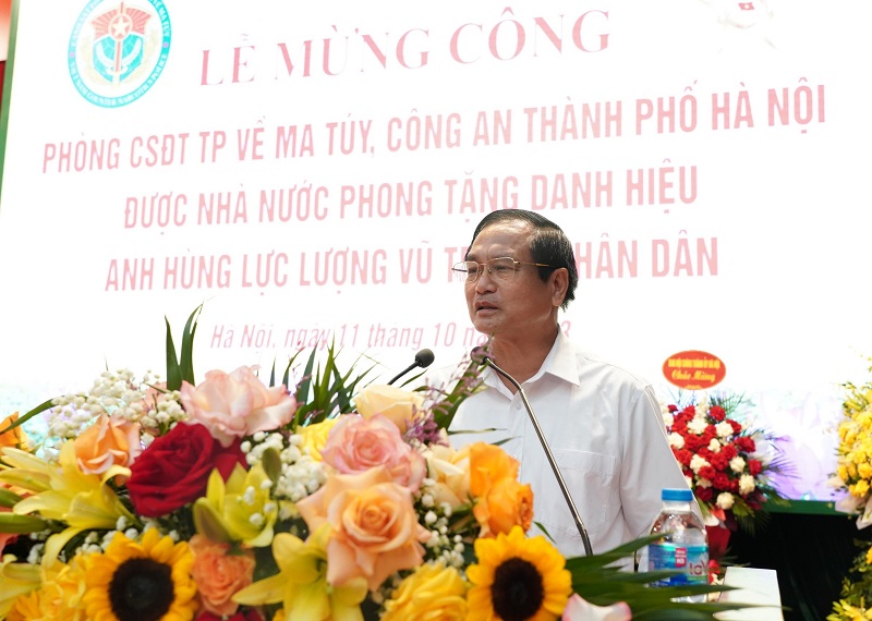 Ông Trần Quang Trong, nguyên Trưởng phòng CSĐT tội phạm về ma tuý CATP, phát biểu tại buổi lễ