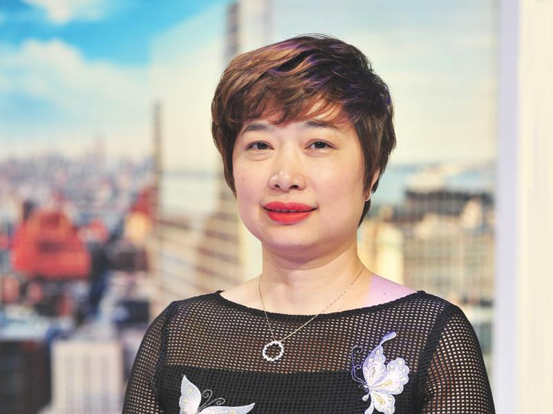 Bà Đỗ Thị Hồng Hạnh, Tổng Giám đốc Công ty Đấu giá Hợp danh Lạc Việt
