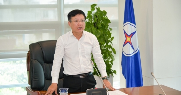 Bổ nhiệm lại ông Hồ Sỹ Hùng giữ chức Phó Chủ tịch CMSC
