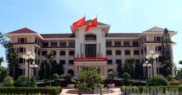 Xem xét kỷ luật Chủ nhiệm ủy ban kiểm tra tỉnh ủy Bắc Ninh dùng bằng thạc sĩ giả