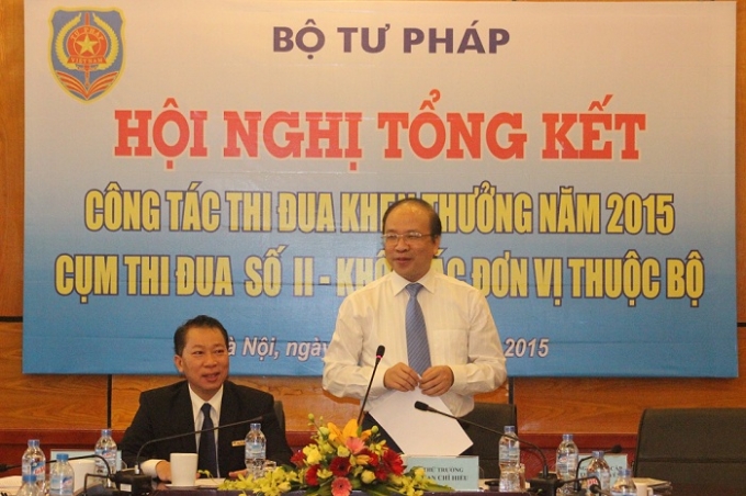 Thứ trưởng Phan Ch&iacute; Hiếu ph&aacute;t biểu tại hội nghị.