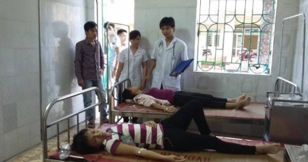 Vụ gần 60 công nhân ngộ độc ở Nam Định: Món ăn có giòi?