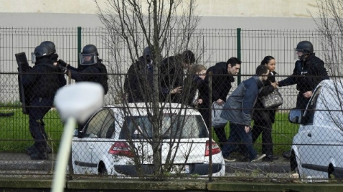 Tạp ch&iacute;&amp;amp;nbsp;Charlie Hebdo bị tấn c&ocirc;ng. (Ảnh: AFP)