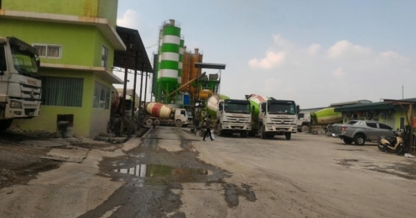 Hoài Đức, Hà Nội: Hàng loạt trạm trộn bê tông không phép “hành” dân