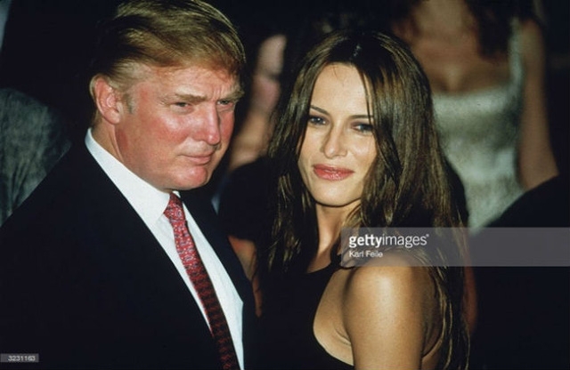Trump - Melania ch&iacute;nh thức c&ocirc;ng khai hẹn h&ograve; từ năm 1999.
