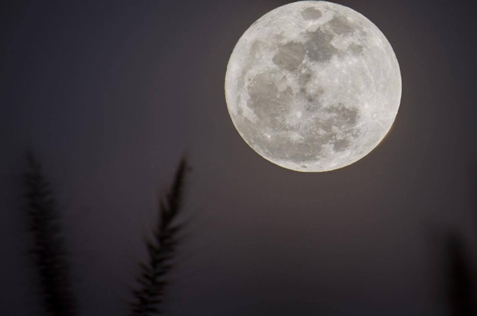 Ngắm si&ecirc;u trăng đang xuất hiện tại Việt Nam