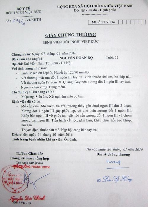 Giấy chứng thương của Bệnh viện Việt Đức - nơi &ocirc;ng Nguyễn Đo&agrave;n Bộ điều trị.