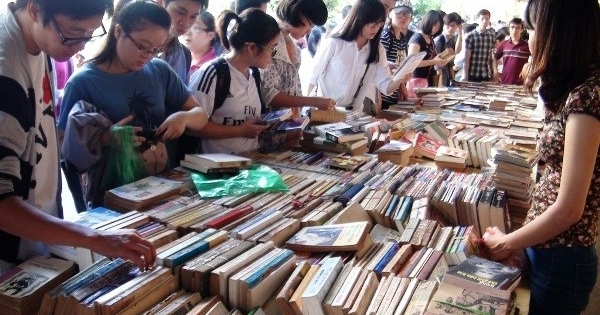 Đại Hội Sách Cũ Lần Thứ V - 2016 tại Hoàng Thành Thăng Long