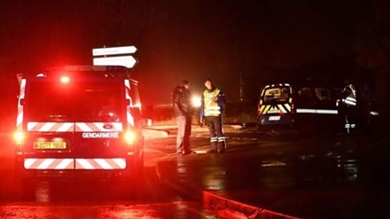 Báo động: Bắt cóc con tin tại Pháp, 2 người thiệt mạng