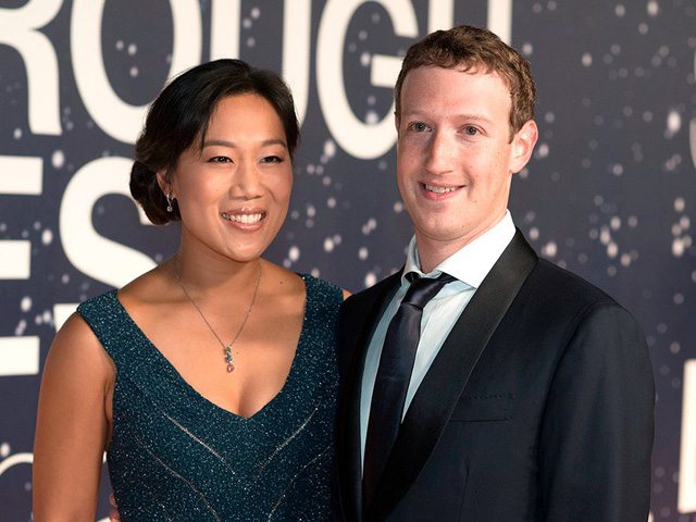 Tỷ ph&uacute; Mark Zuckerberg v&agrave; Priscilla Chan.