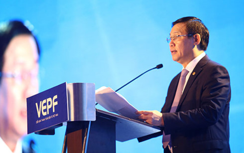 Ph&oacute; thủ tướng Vương Đ&igrave;nh Huệ ph&aacute;t biểu chỉ đạo tại VEPF 2017.