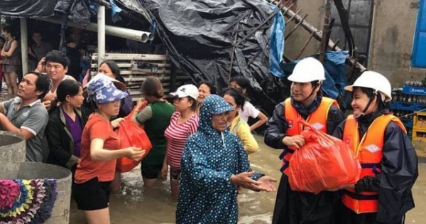 Sau bão số 12, các tỉnh vùng lũ cần hỗ trợ khẩn cấp gần 32.000 tấn gạo