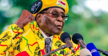 Tổng thống Zimbabwe tuyệt thực, tuyên bố không từ chức