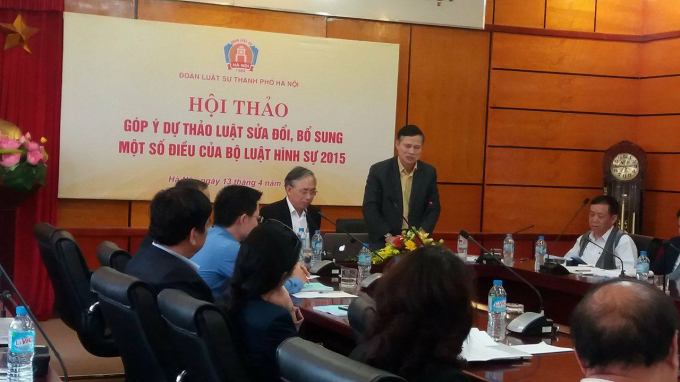 Trung tướng Trần Văn Độ tại buổi hội thảo g&oacute;p &yacute; Luật sửa đổi bổ sung 2015.