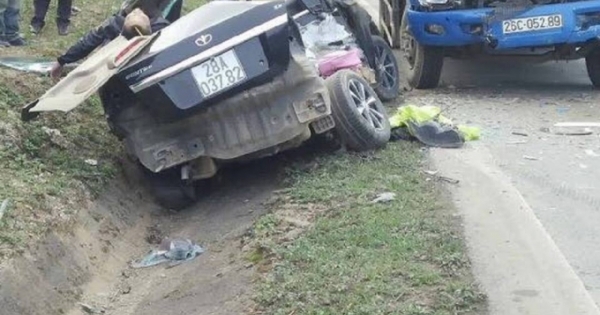 Sơn La: Tai nạn giao thông nghiêm trọng, 4 người tử vong