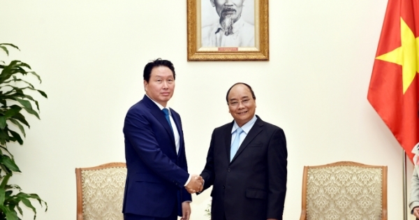 Thủ tướng Nguyễn Xuân Phúc tiếp Tập đoàn SK Group, Hàn Quốc