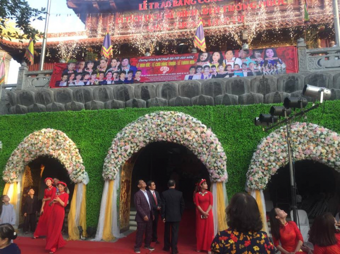 Đ&aacute;m cưới tiền tỷ tại Bắc Ninh: Tổ chức 15 ng&agrave;y, mời hơn 30 người nổi tiếng biểu diễn