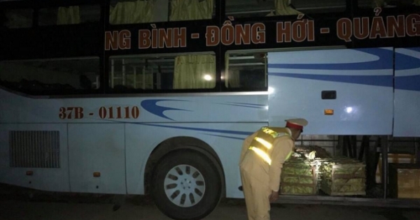 Quảng Ninh: CSGT liên tiếp bắt giữ các đối tượng tàng trữ chất ma túy và hàng hóa không rõ nguồn gốc