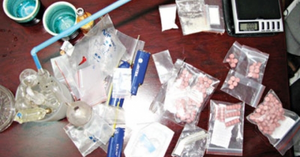 Khánh Hòa: Phát hiện hành khách mang chất nghi ma túy lên máy bay