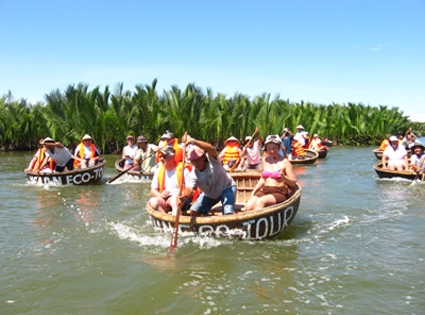 Quảng Nam ban hành Bộ Quy tắc chung về ứng xử văn minh du lịch