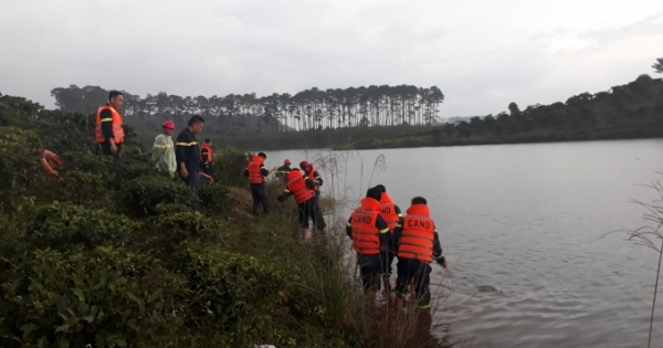 Lâm Đồng: Tìm thấy thi thể nam thanh niên đuối nước dưới hồ