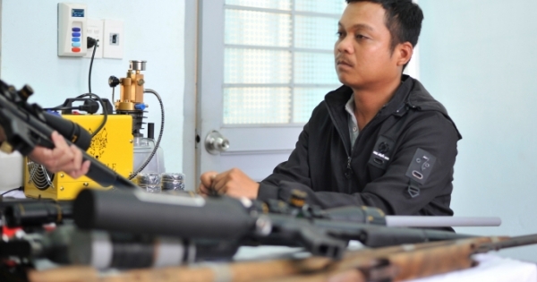 Đắk Lắk: Mua thiết bị chế tạo súng một đối tượng bị bắt