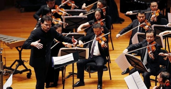 Nghệ sỹ piano hàng đầu nước Anh biểu diễn cùng Sun Symphony Orchestra tại Hà Nội
