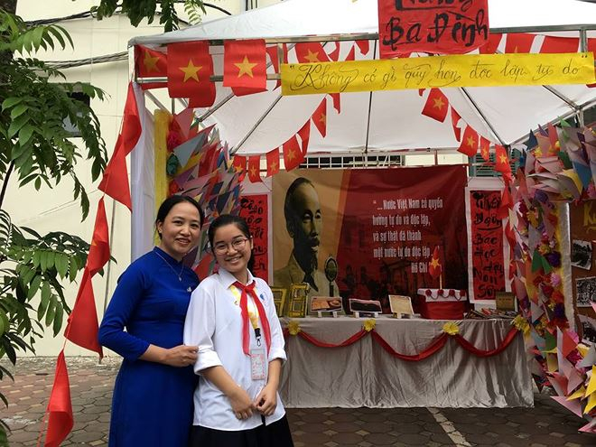 T&aacute;i hiện cuộc đời Chủ tịch Hồ Ch&iacute; Minh trong hội trại của học sinh trường Nguyễn Tất Th&agrave;nh