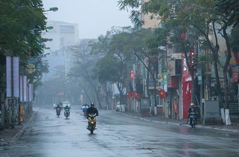 Dự báo thời tiết ngày 1/11: Khu vực Bắc và Trung Trung Bộ có mưa, rét trở lại