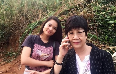 Bà Hồng Ngát xin thôi Hội đồng duyệt phim QG, đóng facebook cá nhân