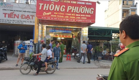TP.HCM: Danh tính 3 nghi can nổ súng cướp tiệm vàng ở Hóc Môn