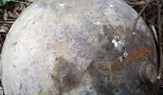 Tuyên Quang: Phát hiện vật thể lạ hình cầu rơi từ trên không xuống đất