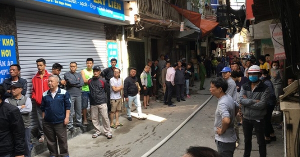 Hà Nội: Xe chở gas phát nổ, cả khu phố náo loạn
