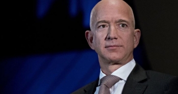 Tỷ phú Jeff Bezos tiếp tục bán cổ phiếu Amazon, thu về thêm 3 tỷ USD