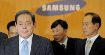 Chuyện ít biết về “ông Vua ẩn dật” của đế chế Samsung